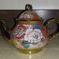 قوری طلایی