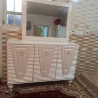 اینه کنسول یا همون جا کفشی واینه