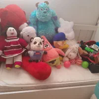 تخت بچگانه  کنار مادر