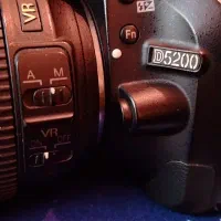 دوربین نیمه حرفه ای nikon D5200|دوربین عکاسی و فیلم‌برداری|قشم, |دیوار