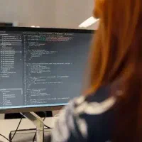 استخدام آدمین با حقوق اکادمی دانش