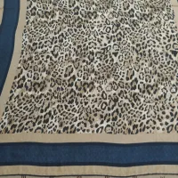 روسری قواره بزرگ نو و درحددنو مانتو جلو باز درحدنو|لباس|تهران, خانی آباد نو شمالی|دیوار