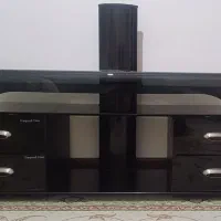 میز شیشه ای تیوی