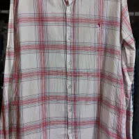 اورکت امریکایی و پیراهن مردانه|لباس|صدرا-فارس, فاز ۱|دیوار