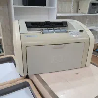 پرینتر لیزری ۱۰۲۰ اچ پی کم کارکرد خانگی در حد نو