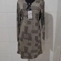 انواع لباس زنانه|لباس|رباط‌کریم, رباط‌کریم|دیوار