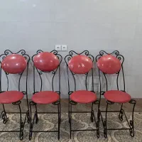 میز و صندلی غذا خوردی