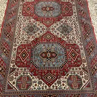 دو تخته فرش جفت هر کدام به ابعاد ۱/۵ در ۲/۲۰ متر|فرش|اصفهان, خانه اصفهان|دیوار