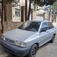 پراید نقره ای