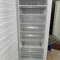 یخچال تمام فریزر درنا