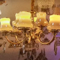 لوستر ۴ شاخه ملیکا حباب خارجی طلایی و نقره ای|لوستر و چراغ آویز|اراک, |دیوار