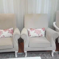 مبل هفت نفره جلو مبلی و عسلی و میز نهار خوری|مبلمان خانگی و میز عسلی|شهریار, شهرک وائین|دیوار