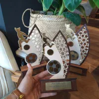 تندیس میناکاری ورزشی رزمی|مجسمه، تندیس، ماکت|اصفهان, بوستان آینه خانه|دیوار