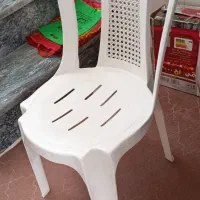 صندلی پلاستیکی