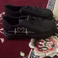 دوتا کفش اسپورت و نیم بوت|کیف، کفش، کمربند|اهواز, شهرک برق|دیوار