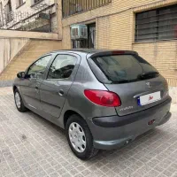 پژو ۲۰۶ تیپ ۲ مدل ۸۷ خاکستری