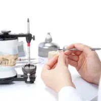 کارآموز لابراتوار دندانسازی-مرد