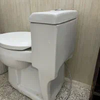 توالت فرنگی سالم