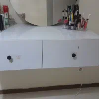 میز ارایشی|میز و صندلی غذاخوری|مشهد, چهارچشمه|دیوار