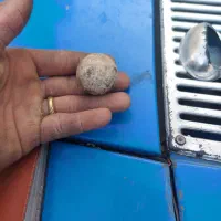 سنگ تخمه مرغی|کلکسیون اشیاء عتیقه|ارومیه, |دیوار