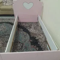تخت نو و جنس درجه یک قابل شستشو بدون تشک