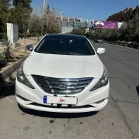 فروش خودرو هیوندا سوناتا 2012رنگ سفید صدفی