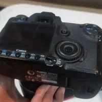 دوربین عکاسی ۵ م تخفیف ویژه برای خریدار خانم|دوربین عکاسی و فیلم‌برداری|کرج, کوی زنبق|دیوار