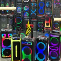 اسپیکر بلوتوثی اورجینال فول بیس+میکروفون+گارانتی|پخش‌کننده همراه|کرج, گوهردشت|دیوار