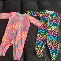 کاپشن و لوازم کاملا نو مناسب سیسمونی نوزاد دوقلو|کفش و لباس بچه|تهران, پونک|دیوار