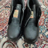 کفش ایمنی سایز42