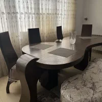 میز نهار خوری هشت نفره کاملا سالم