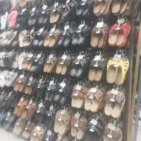 به فروشنده کفش نیازمندیم