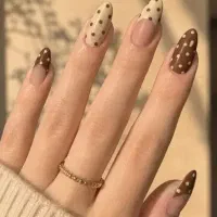 ترمیم ناخن ۳۸۰تومان با لاک رایگان حرفه ای|خدمات زیبایی و سلامت|تهران, ازگل|دیوار