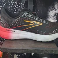کفش بروکس اصل