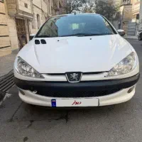 ۲۰۶هاچ بک