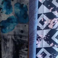 تعدادی روسری نو و دست دوم