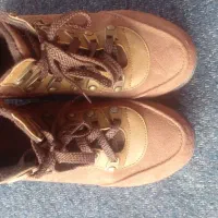 نیم بوت و اسپورت