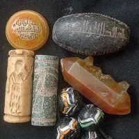 مقداری اجناس قدیمی