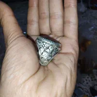 انگشتر ج‌واهری