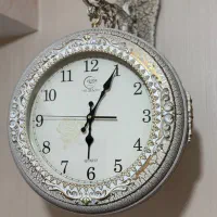 ساعت دیواری