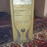 کیس کامپیوتر و بلندگو و فن