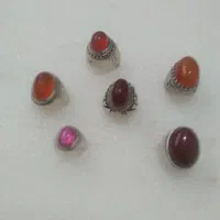 تعدادی انگشتر نقره قدیمی و سکه قدیمی