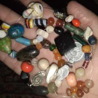 2عدد بند مهره قدیمی|کلکسیون اشیاء عتیقه|جیرفت, |دیوار