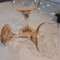 بستنی خوری