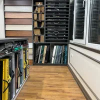 فروش انواع کاغذ دیواری پارکت کفپوش با تنوع بالا|عمده‌فروشی|کرج, گلشهر|دیوار