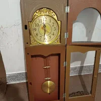 ساعت دیواری در حدنو