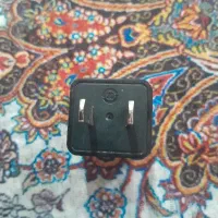 آدابتور مشکی