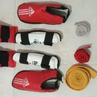 لباس‌کاراته‌وتکواندو
