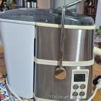 ی‌ک عدد چرخ گوشت و آب مرکبات گیری سونیا