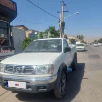 نیسان پیکاپ تک کابین